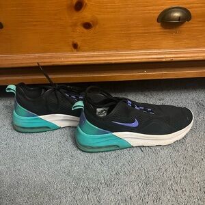 Nike air women’s sneakers